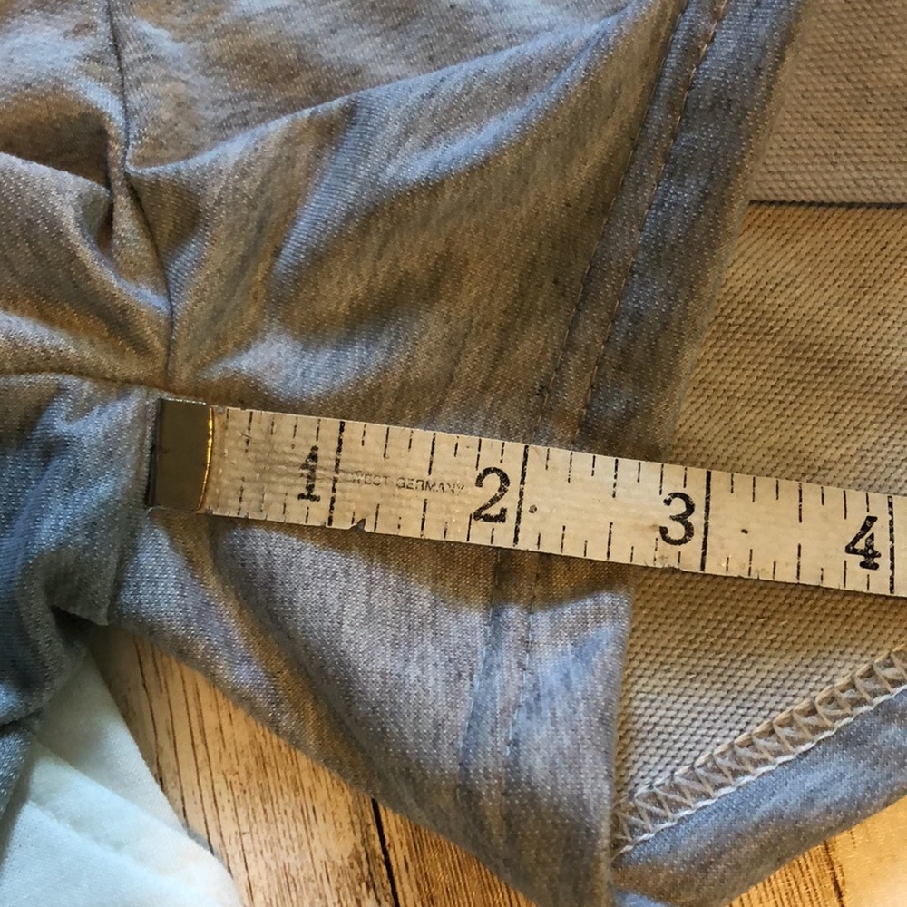 3 pair knit shorts, slash pkts, elastic waist w/ drawstring, NWOT -junior sz M - Picture 8 of 11